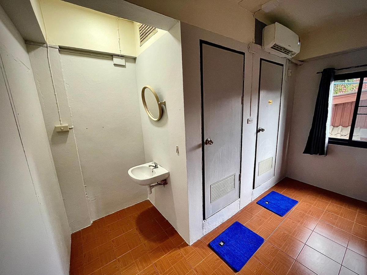 Satop Travelers Guesthouse Τσιάνγκ Μάι Εξωτερικό φωτογραφία