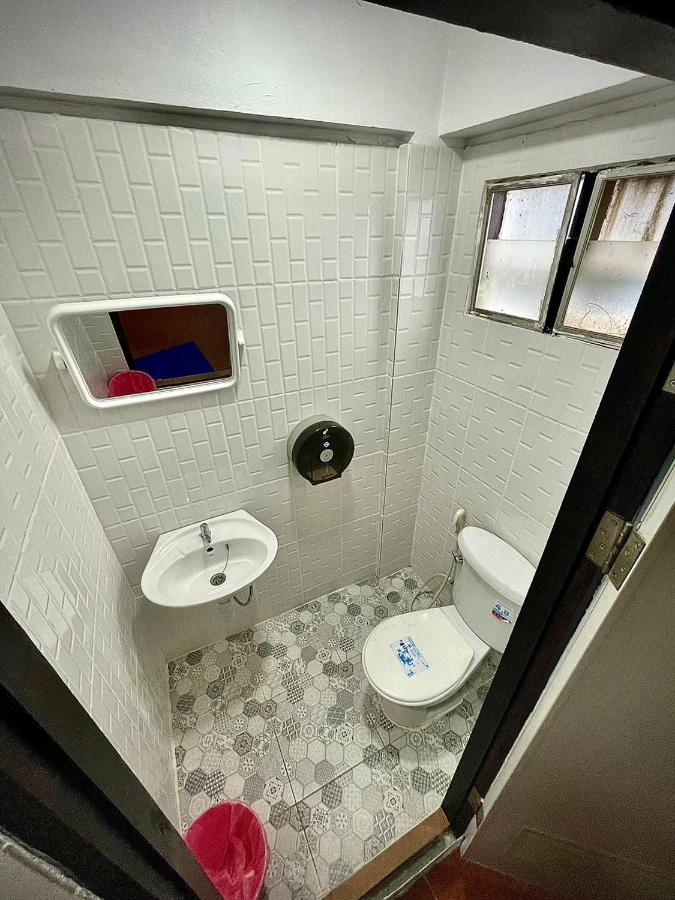 Satop Travelers Guesthouse Τσιάνγκ Μάι Εξωτερικό φωτογραφία