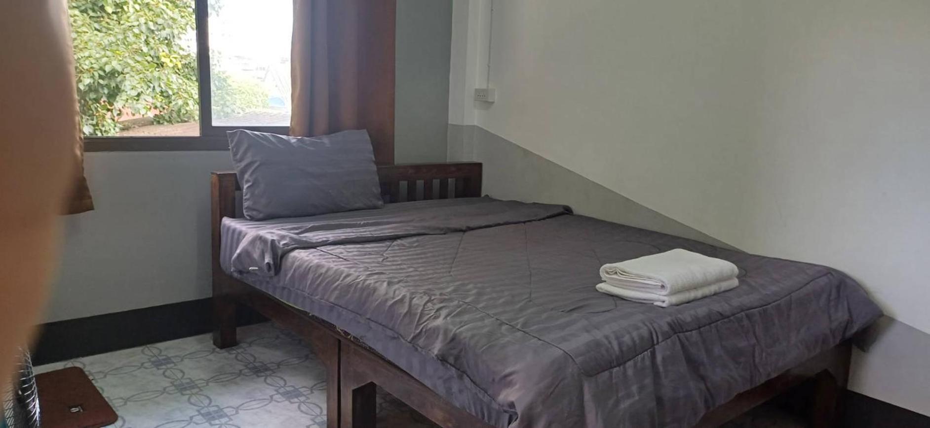 Satop Travelers Guesthouse Τσιάνγκ Μάι Εξωτερικό φωτογραφία